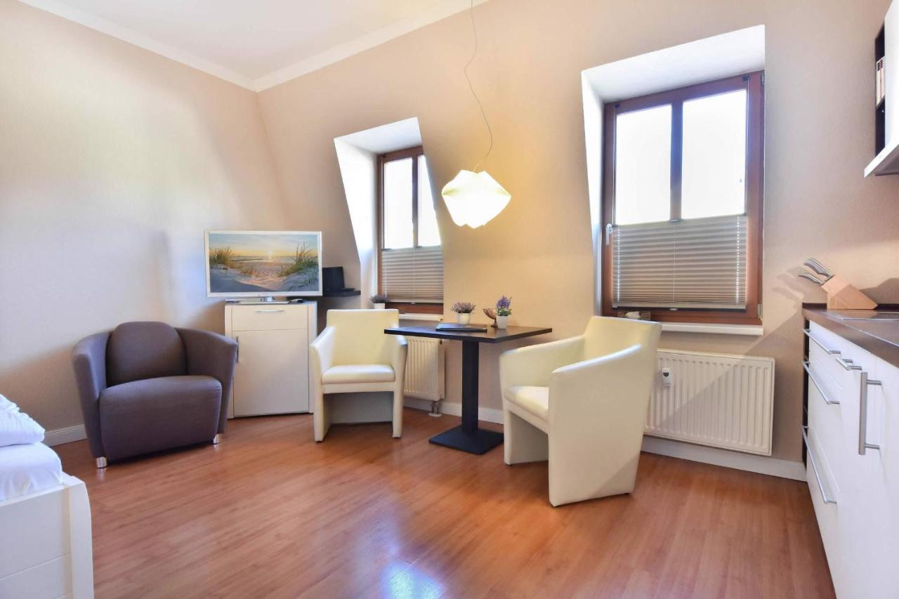 Kaisers Vis A Vis - Doppelzimmer Ostseebad Heringsdorf Exterior foto